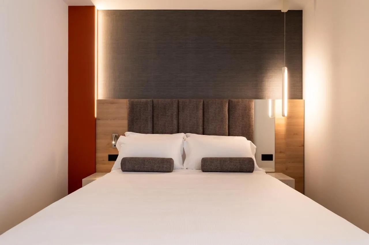 Hotel Sporting Riccione 4*,  İtalya